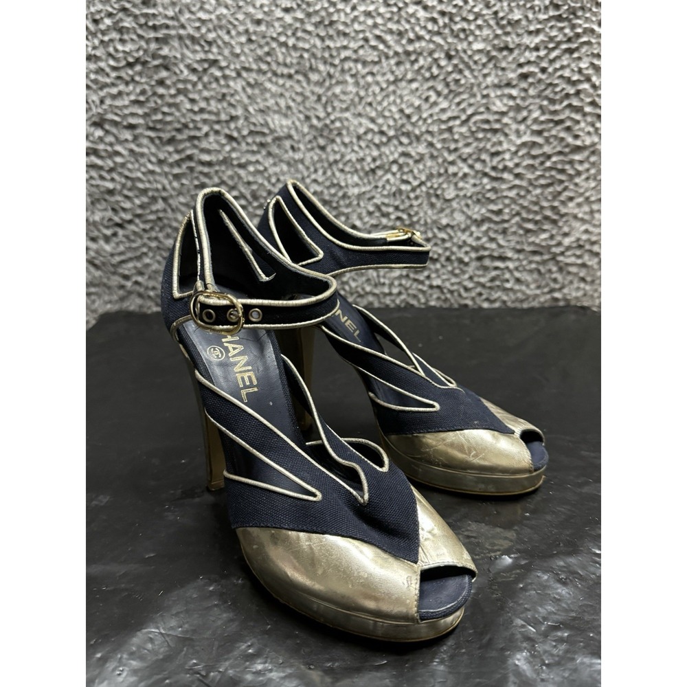 Chanel Indigo/Gold Denim and Leather CC Ankle Strap Sandals Size 37.5